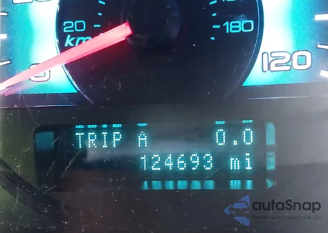 2011 Ford Fusion Se z USA, uszkodzony, nr VIN 3FAHP0HA3BR289492